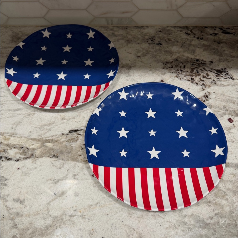 America Serving Plates